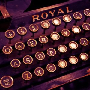 typewriter, vintage, write-1170657.jpg